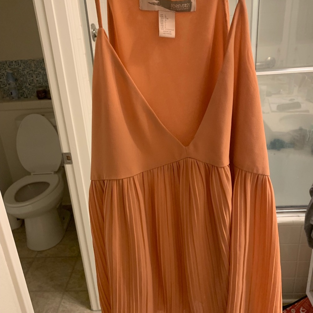 Orange top
